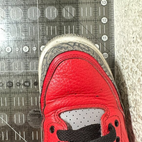 Nike Air Jordan 3 Retro Youth Size 6.5Y Women 8 CQ0488 600 Red Grey Black Shoes - Picture 11 of 11